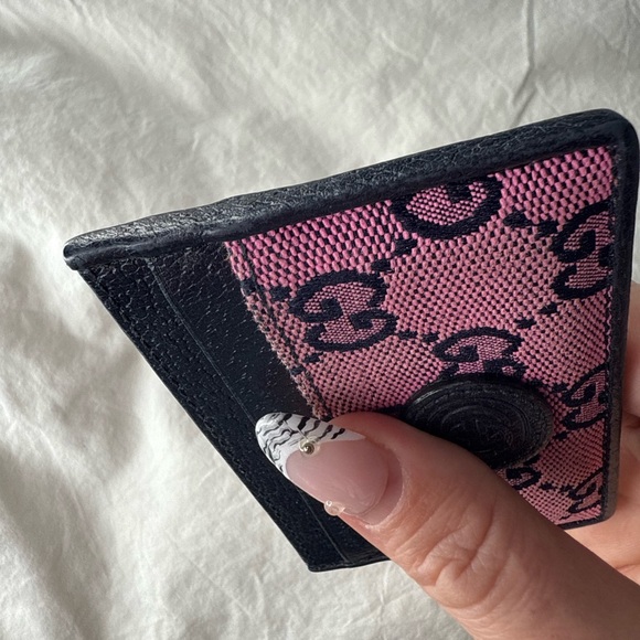 Gucci monogram card holder - Picture 10 of 16